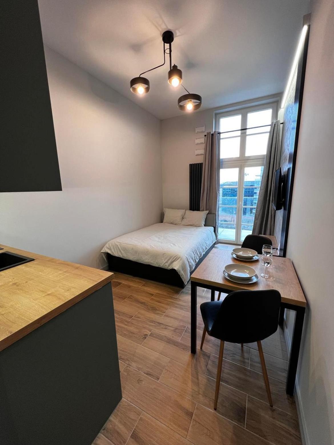Property Apart - Plac Jana Pawla II Centrum Wrocław Kültér fotó